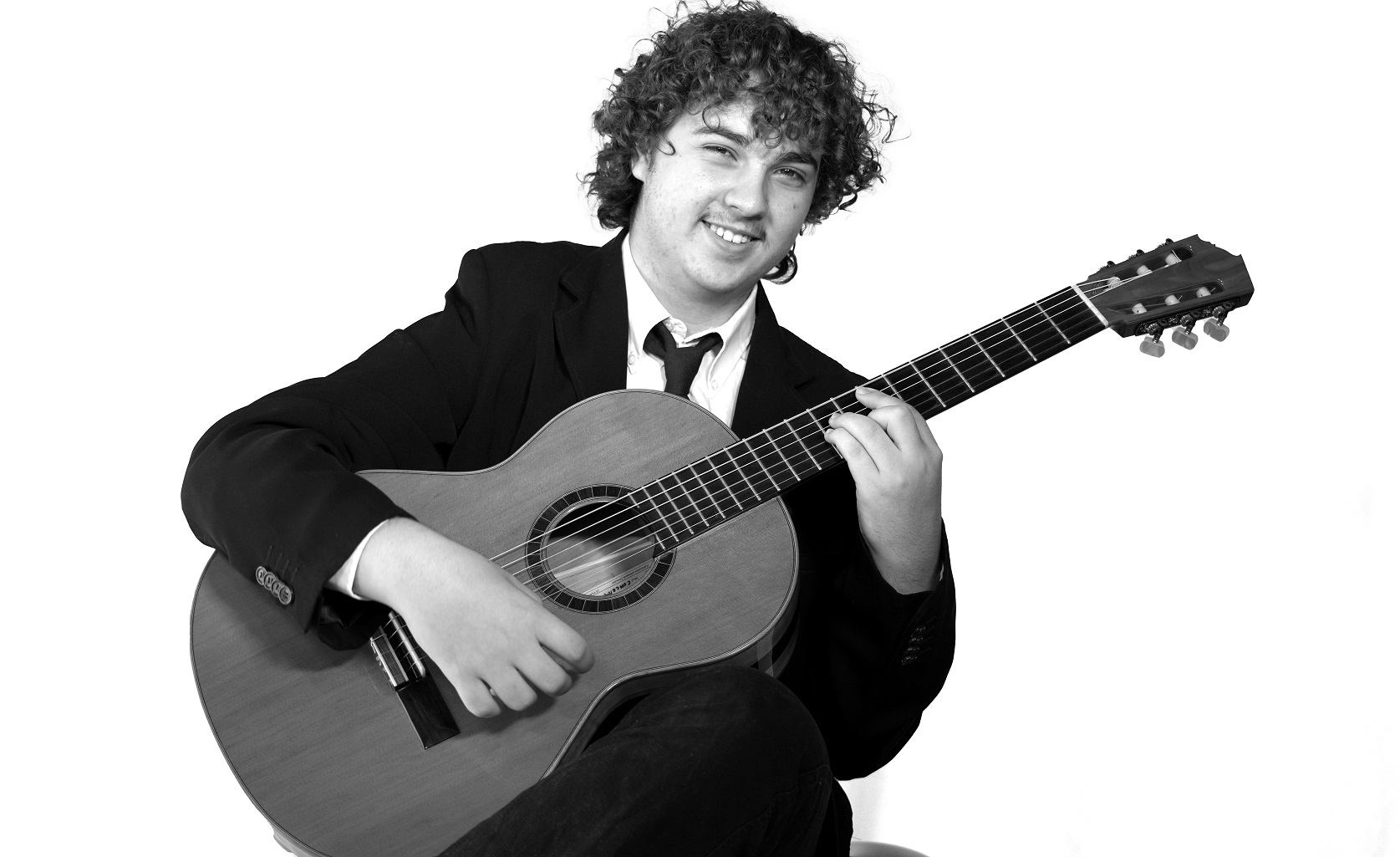 Photographie d'Alizé Léhon, violoniste, pianiste, cheffe d'orchestre